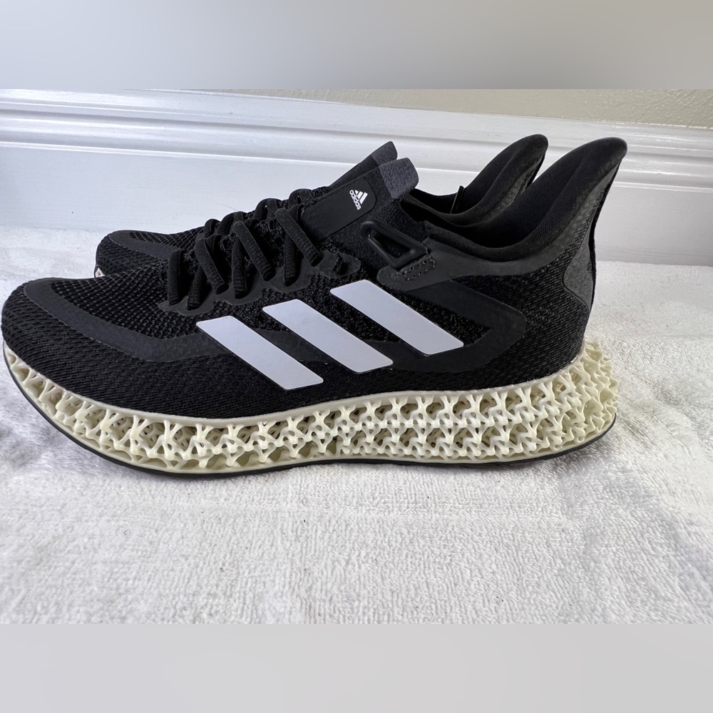 Adidas 4DFWD 2 Running Shoe, Women’s 7.5 - Picture 7 of 8